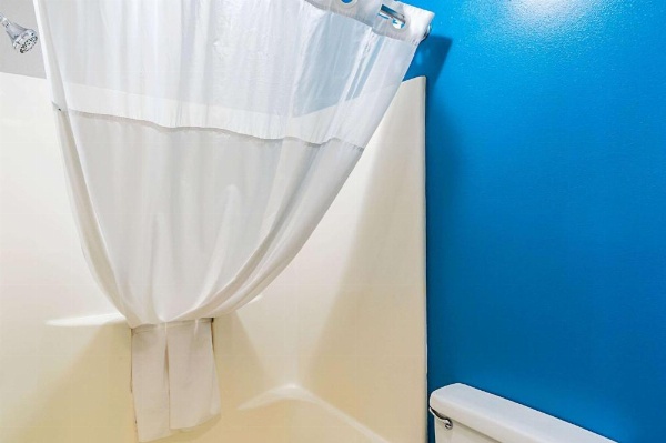 Quality Inn Harrisonburg I-81 image 25